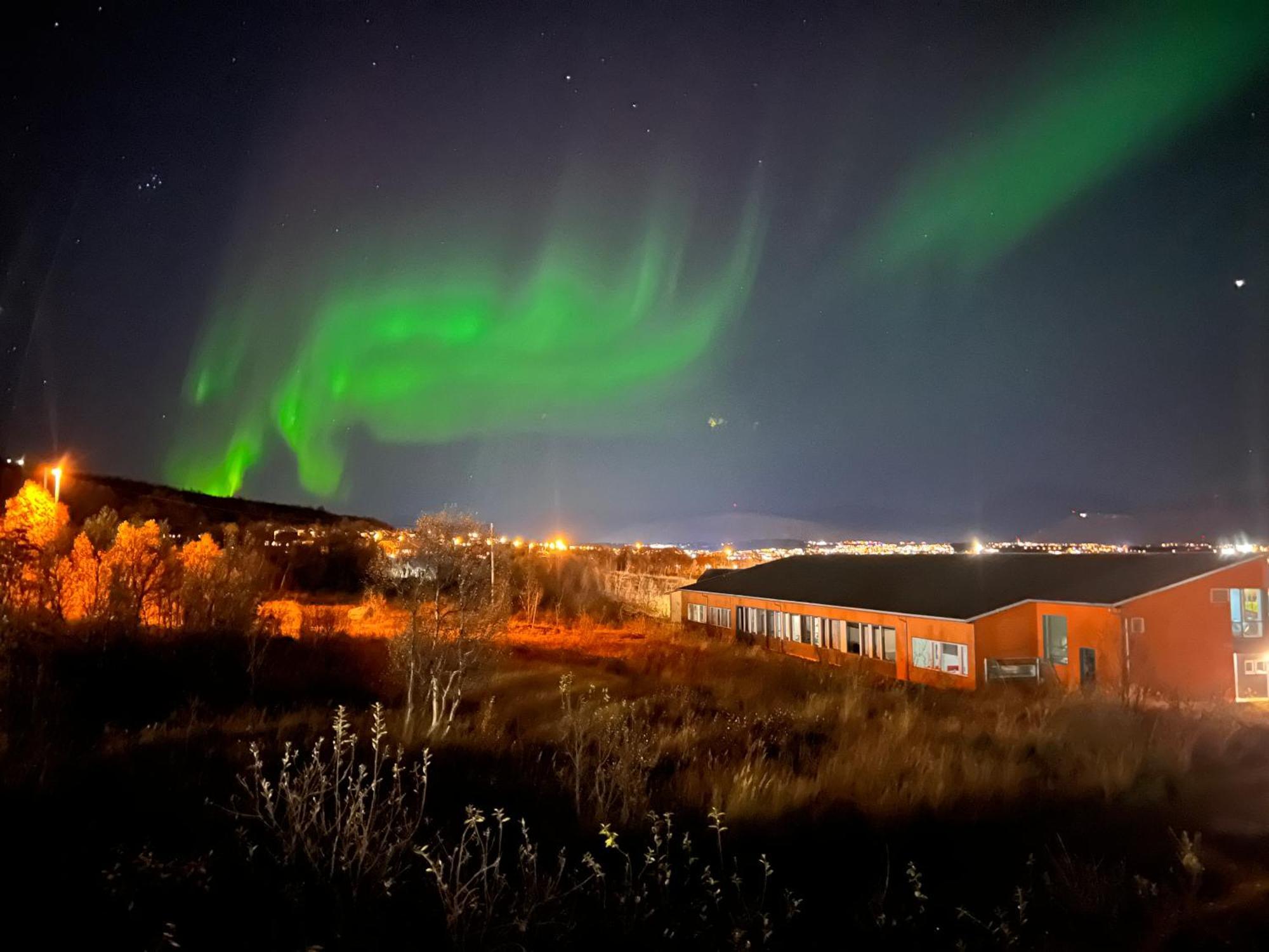 Aurora North Villa Тромсьо Екстериор снимка